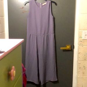 Lilac purple  sleeveless zipped up jumper